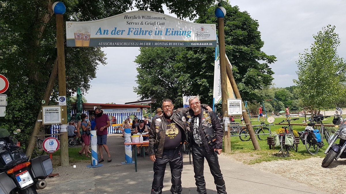 Mit Karle als Roadcaptain machten wir am 28.06.2020 eine sehr schöne Motorradtour Richtung Regensburg.