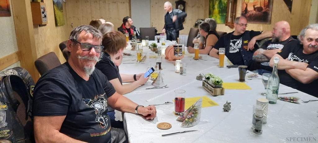 Zoom-In 20220416-Taunusstammtisch-01.jpg